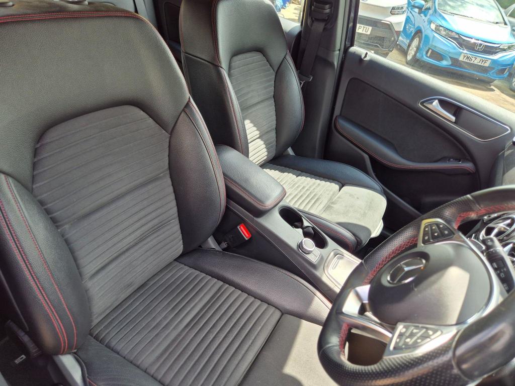 Used Mercedes-Benz B Class 2018 for sale - 77034422: Photo 15