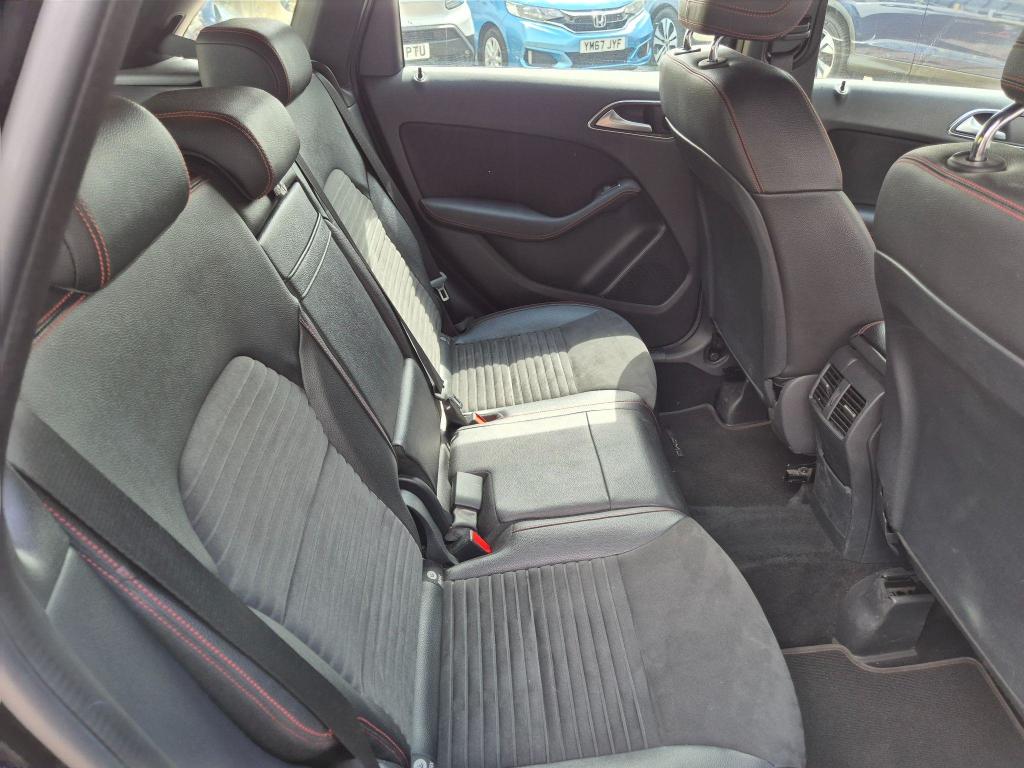 Used Mercedes-Benz B Class 2018 for sale - 77034422: Photo 29