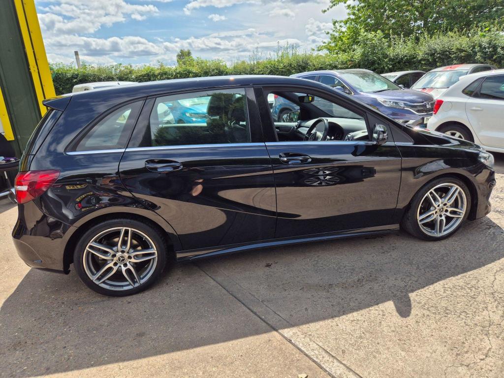 Used Mercedes-Benz B Class 2018 for sale - 77034422: Photo 5