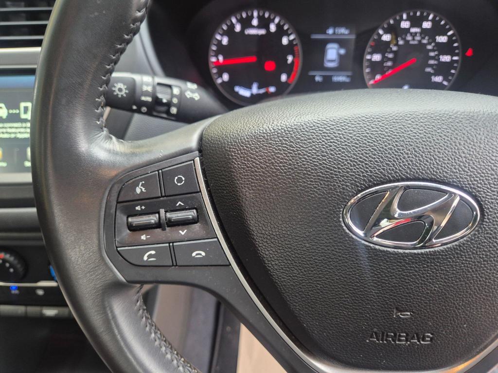 Used Hyundai i20 2019 for sale - 77830301: Photo 23