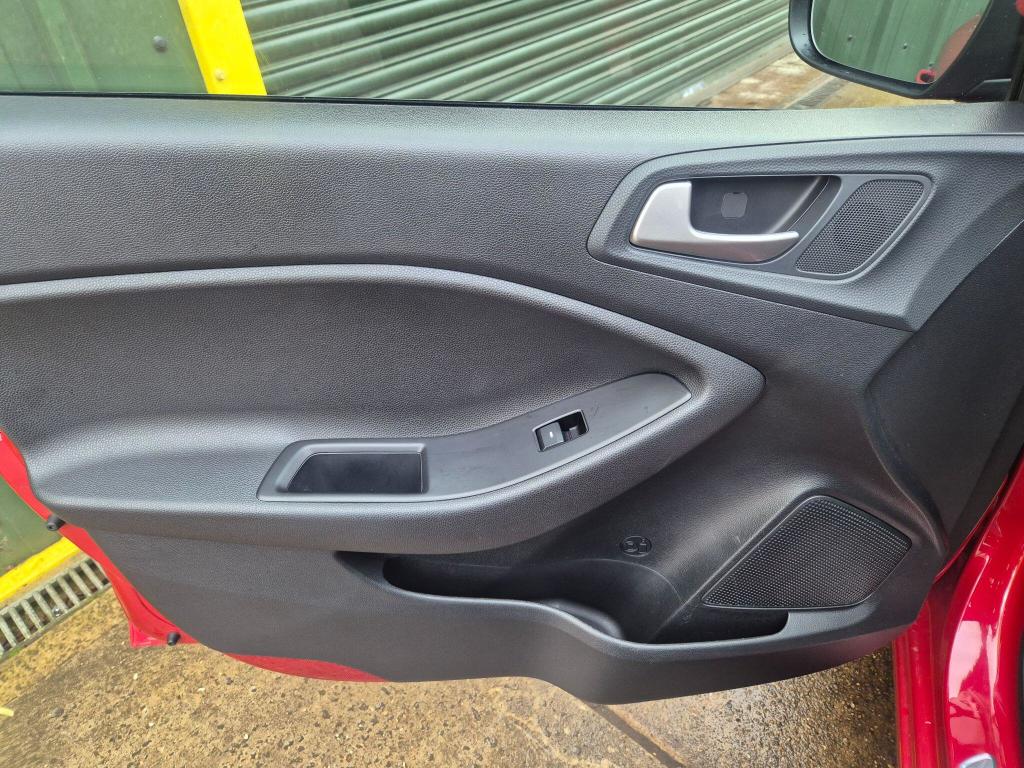 Used Hyundai i20 2019 for sale - 77830301: Photo 42