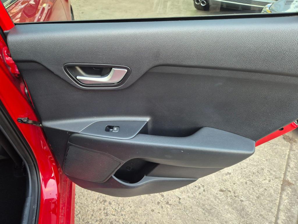 Used Kia Rio 2017 for sale - 77136012: Photo 32