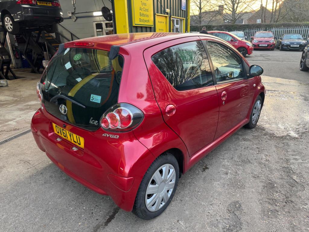 Used Toyota AYGO 2011 for sale - 77962098: Photo 9