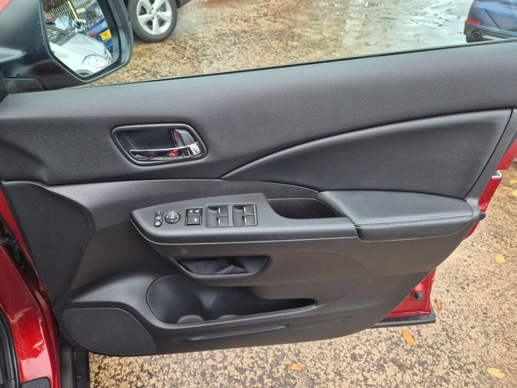 Used Honda CR-V 2014 for sale - 77023032: Photo 16