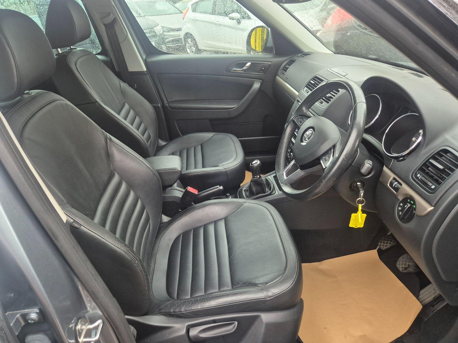 Used Skoda Yeti 2017 for sale - 76787829: Photo 13