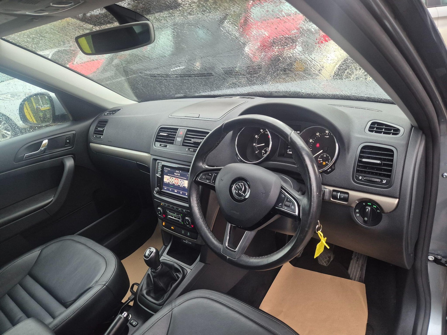 Used Skoda Yeti 2017 for sale - 76787829: Photo 14