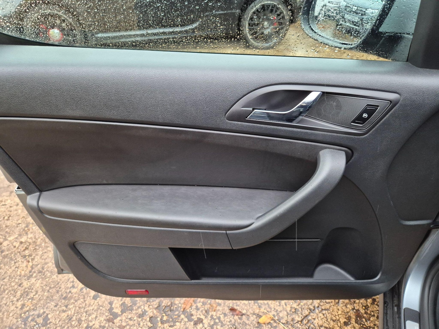 Used Skoda Yeti 2017 for sale - 76787829: Photo 43