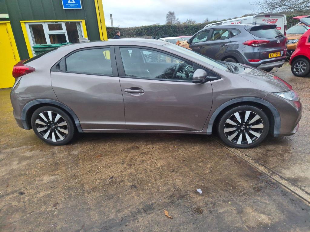 Used Honda Civic 2014 for sale - 77729672: Photo 5