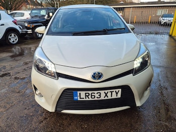 Used Toyota Yaris 2013 for sale - 77620828: Photo
