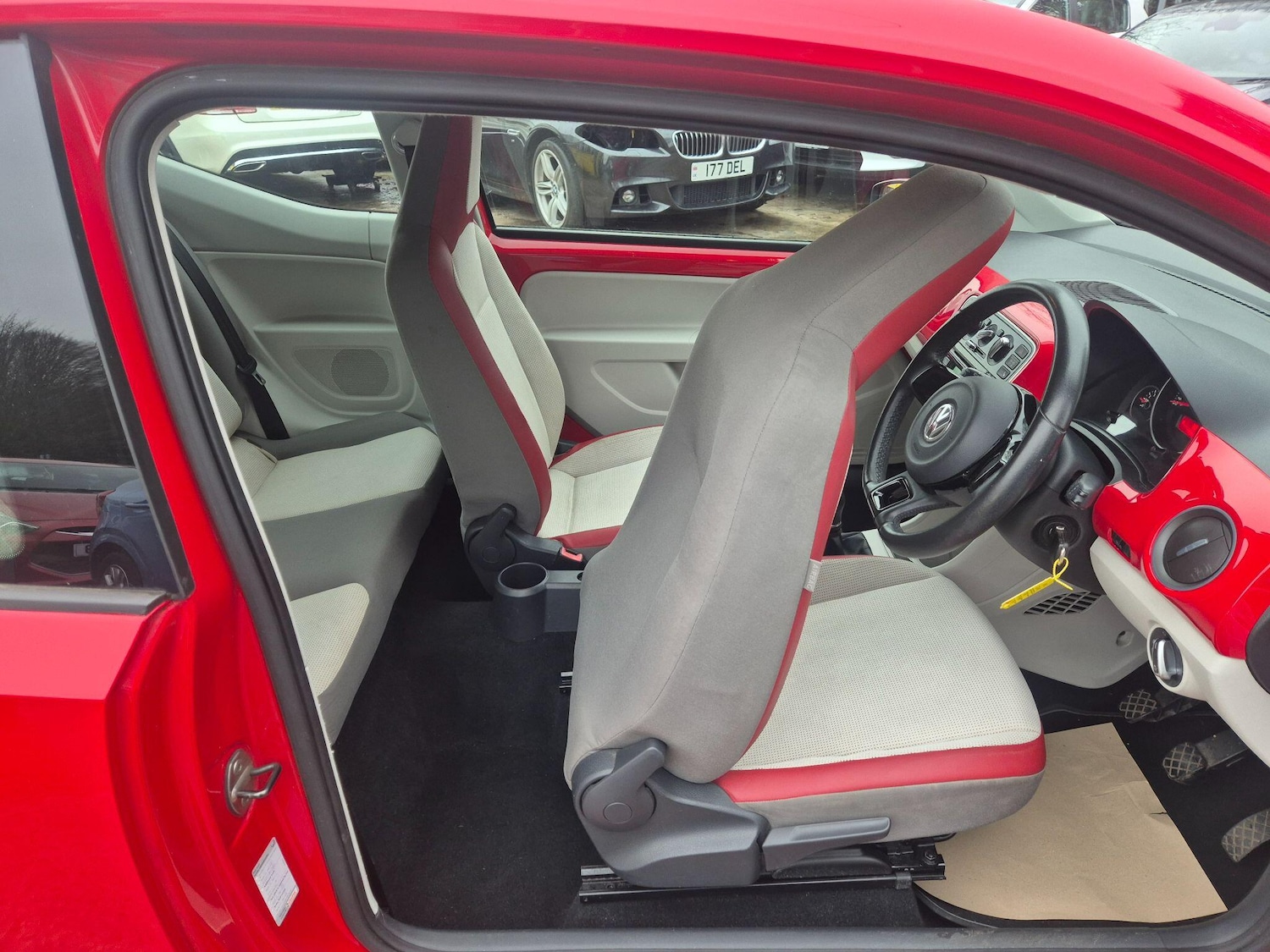 Used Volkswagen up! 2012 for sale - 76994956: Photo 23