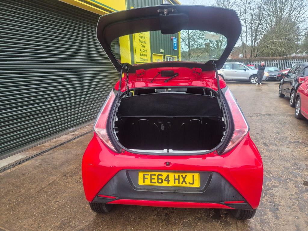 Used Toyota AYGO 2014 for sale - 77979983: Photo 25