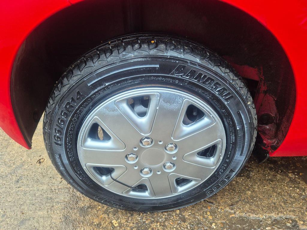 Used Toyota AYGO 2014 for sale - 77979983: Photo 6