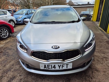 Used Kia Ceed 2014 for sale - 77262479: Photo