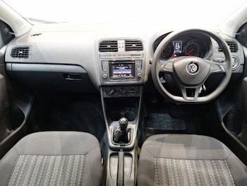 Used Volkswagen Polo 2014 for sale - 79420059: Photo
