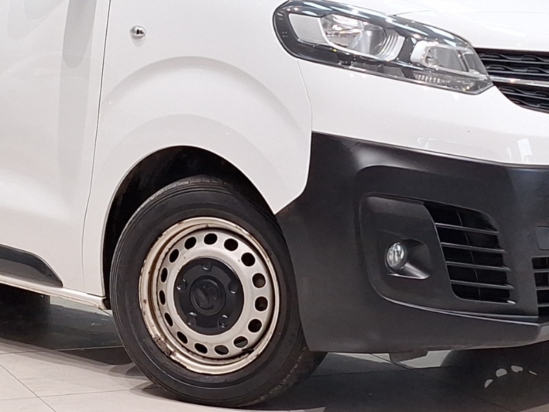 Used Vauxhall Vivaro 2022 for sale - 77237307: Photo 9