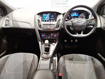 Used Ford Focus 2018 for sale - 78225236: Photo