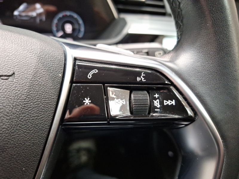 Used Audi e-tron 2021 for sale - 77126656: Photo 16
