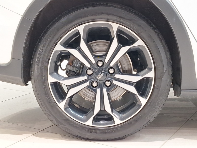 Used Ford Focus 2020 for sale - 76920453: Photo 12