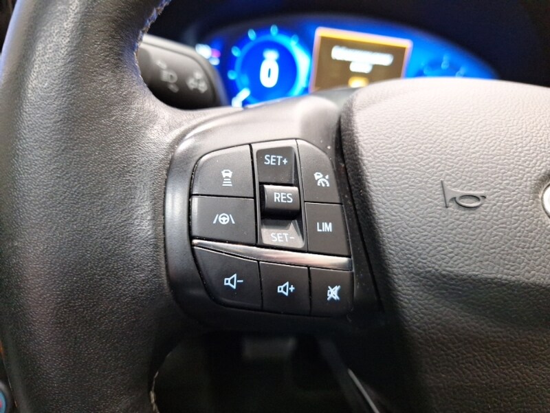 Used Ford Focus 2020 for sale - 76920453: Photo 16