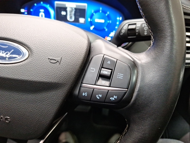 Used Ford Focus 2020 for sale - 76920453: Photo 17