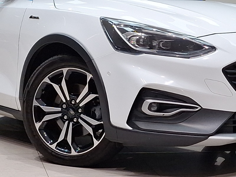 Used Ford Focus 2020 for sale - 76920453: Photo 9