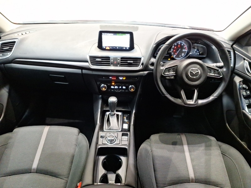 Used Mazda Mazda3 2018 for sale - 76187789: Photo 2