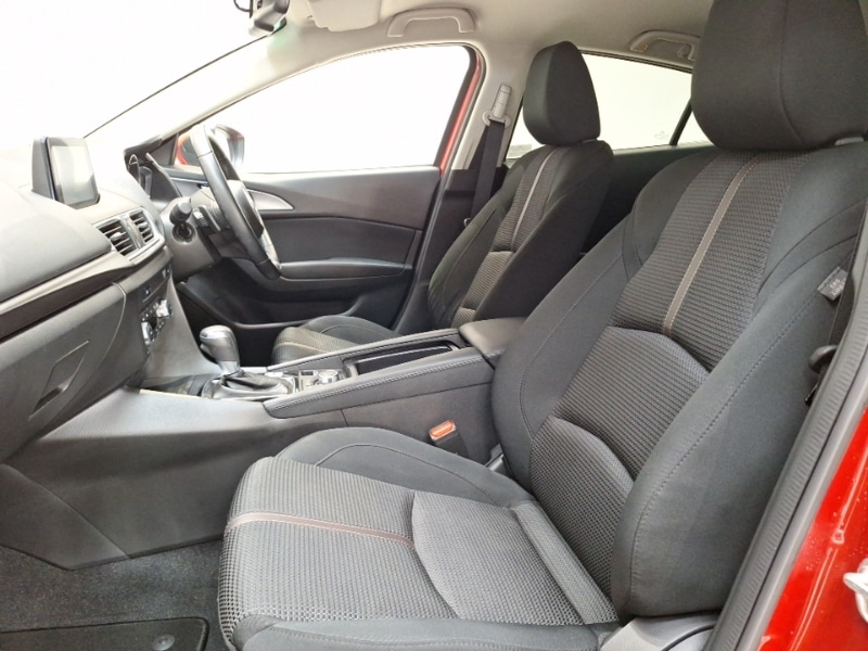 Used Mazda Mazda3 2018 for sale - 76187789: Photo 5