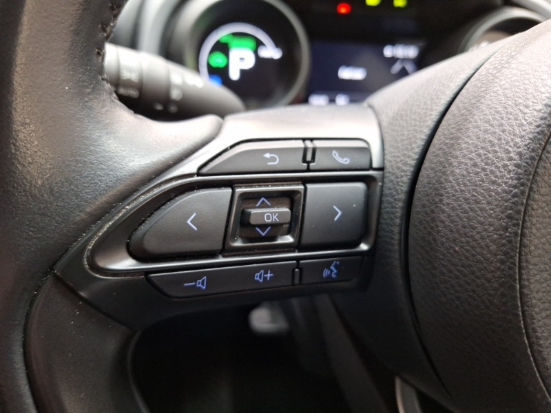 Used Toyota Yaris 2021 for sale - 77777215: Photo 15