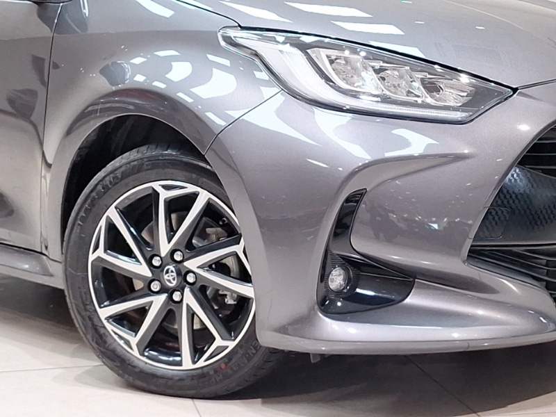 Used Toyota Yaris 2021 for sale - 77777215: Photo 9