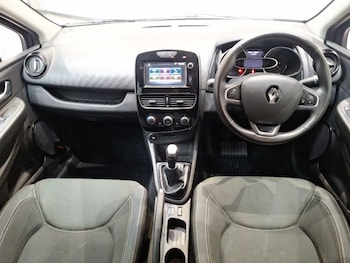 Used Renault Clio 2019 for sale - 79267795: Photo