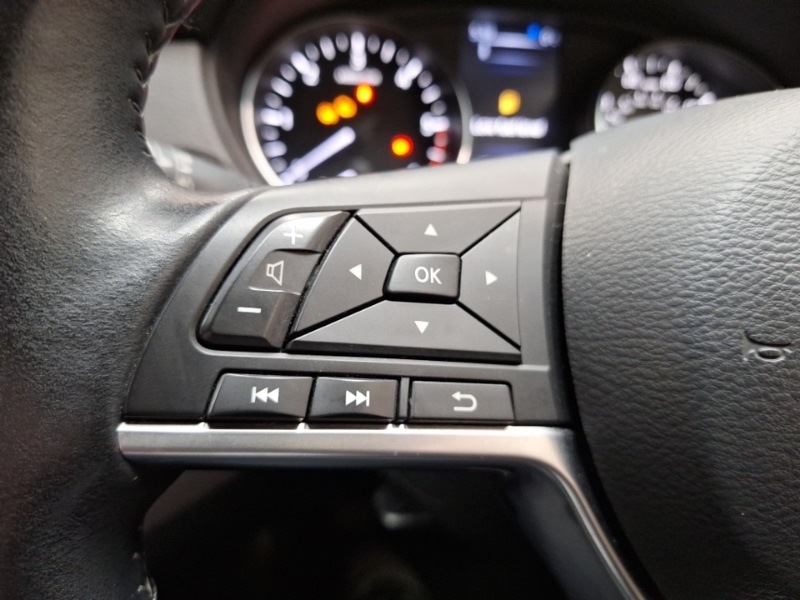 Used Nissan Qashqai 2018 for sale - 77142015: Photo 15