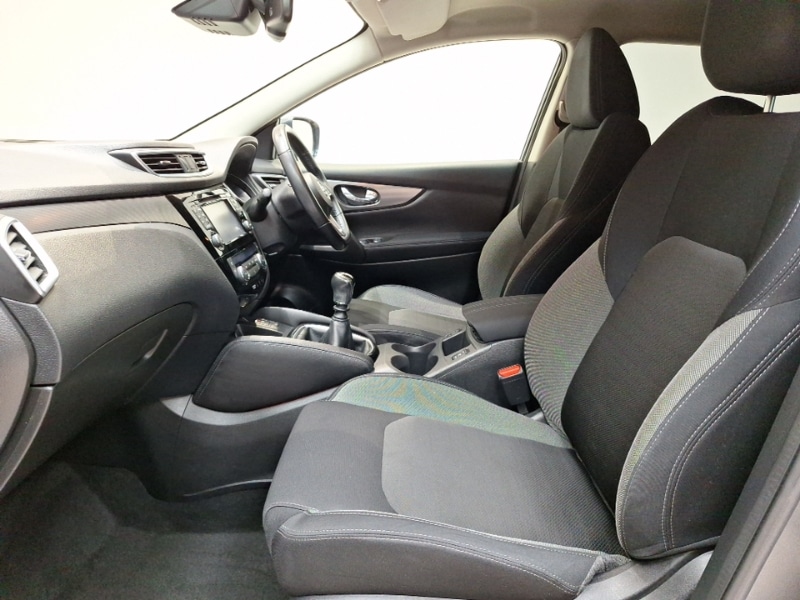 Used Nissan Qashqai 2018 for sale - 77142015: Photo 5