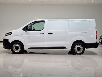 Used Vauxhall Vivaro 2022 for sale - 76221469: Photo