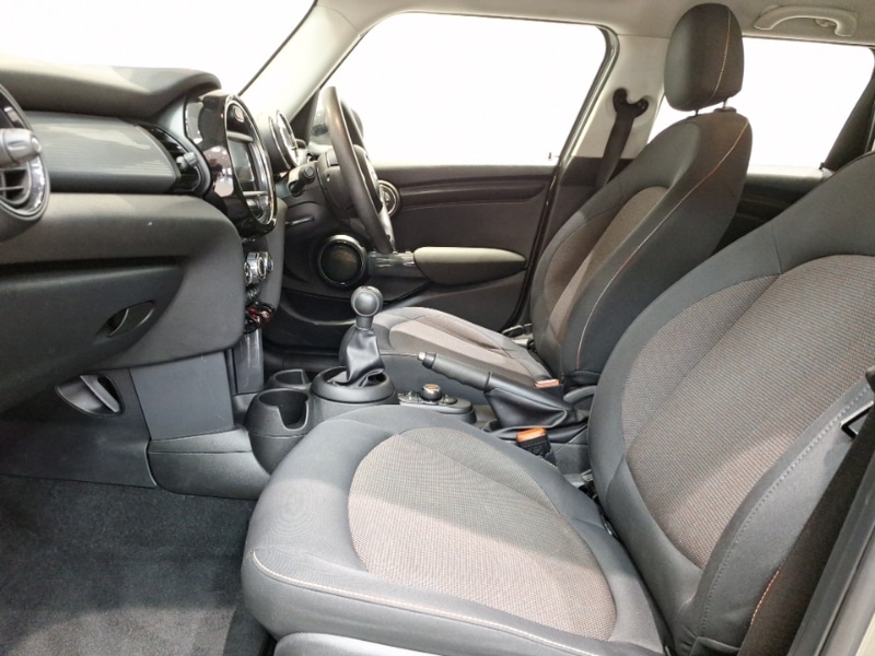 Used MINI Hatch 2019 for sale - 77184018: Photo 5