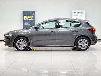 Used Ford Focus 2023 for sale - 77939201: Photo