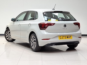 Used Volkswagen Polo 2023 for sale - 76437819: Photo