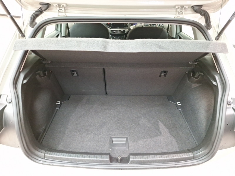 Used Volkswagen Polo 2023 for sale - 76437819: Photo 8