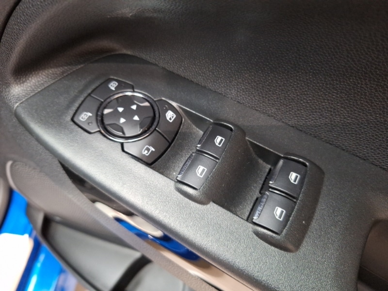 Used Ford Ecosport 2018 for sale - 76354432: Photo 17