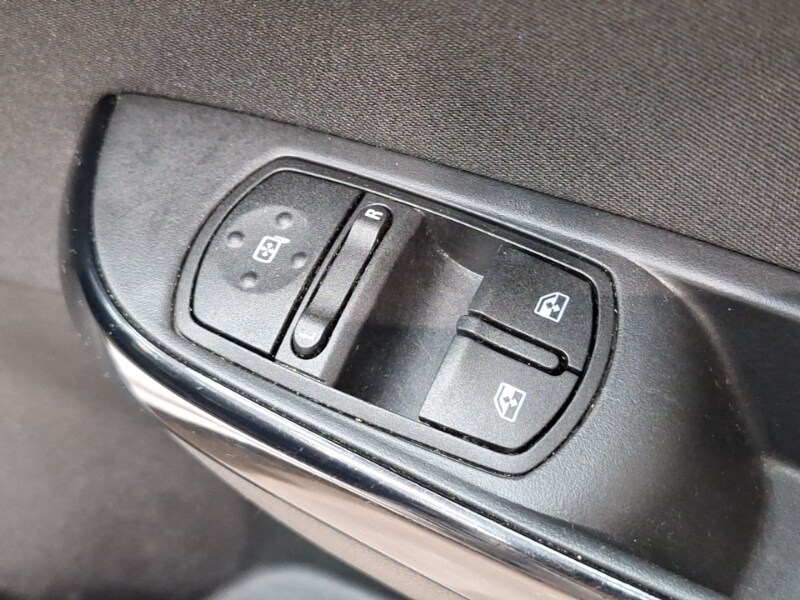 Used Vauxhall Corsa 2019 for sale - 76602567: Photo 18