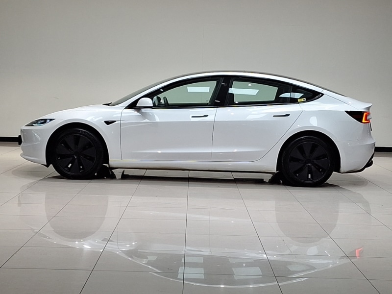 Used Tesla Model 3 2024 for sale - 76498093: Photo 4