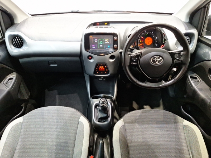 Used Toyota AYGO 2018 for sale - 76771348: Photo 2