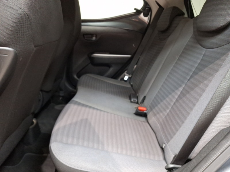 Used Toyota AYGO 2018 for sale - 76771348: Photo 6