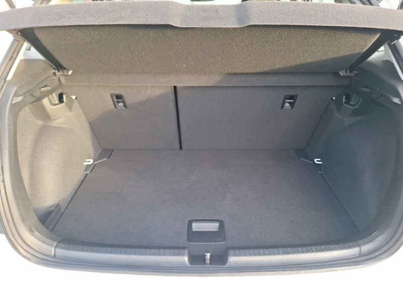 Used Volkswagen Polo 2023 for sale - 77750688: Photo 8