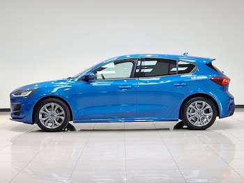 Used Ford Focus 2023 for sale - 78747544: Photo