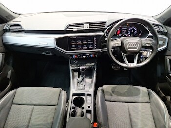 Used Audi Q3 2022 for sale - 77405030: Photo