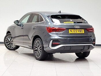 Used Audi Q3 2022 for sale - 77405030: Photo