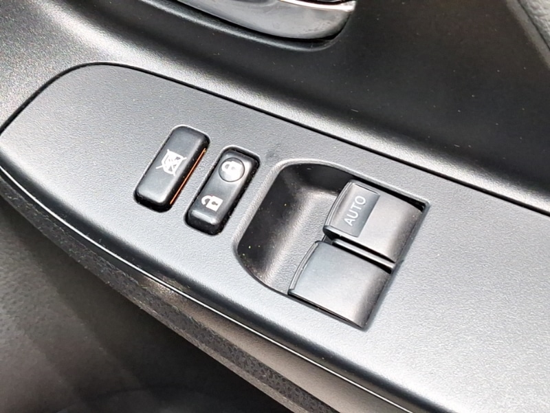 Used Toyota Yaris 2017 for sale - 76661666: Photo 18