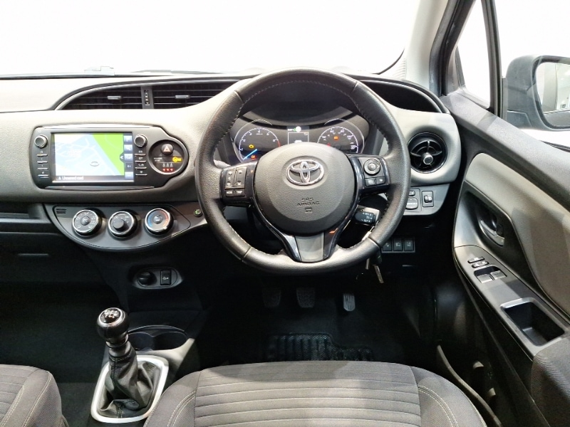 Used Toyota Yaris 2017 for sale - 76661666: Photo 7