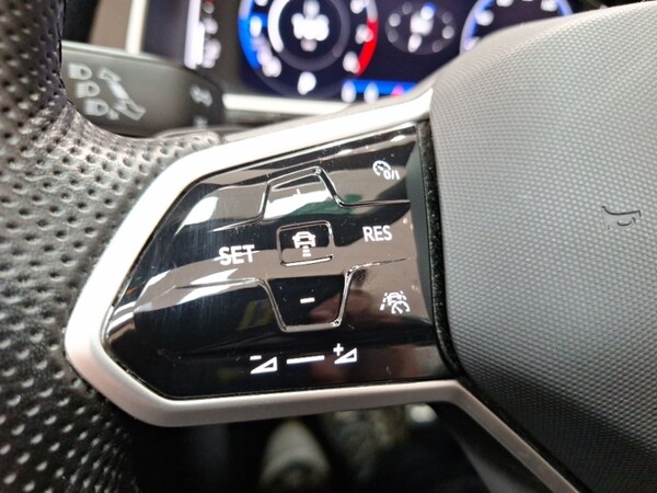 Used Volkswagen T-Roc 2022 for sale - 76264913: Photo 18