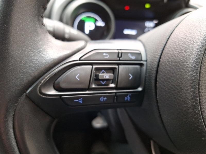 Used Toyota Yaris 2023 for sale - 77149768: Photo 15